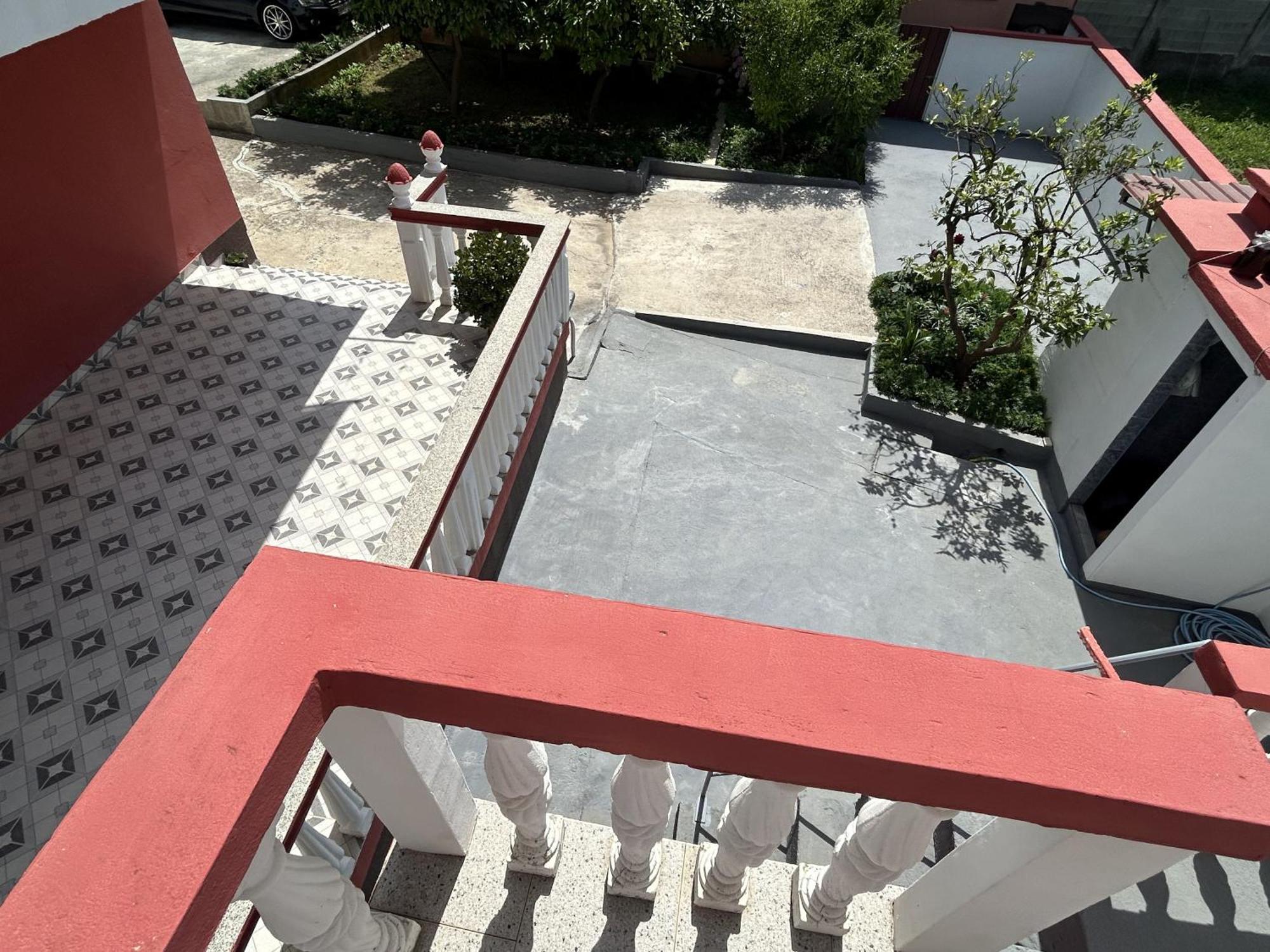 Apartments Todor Бар Екстер'єр фото