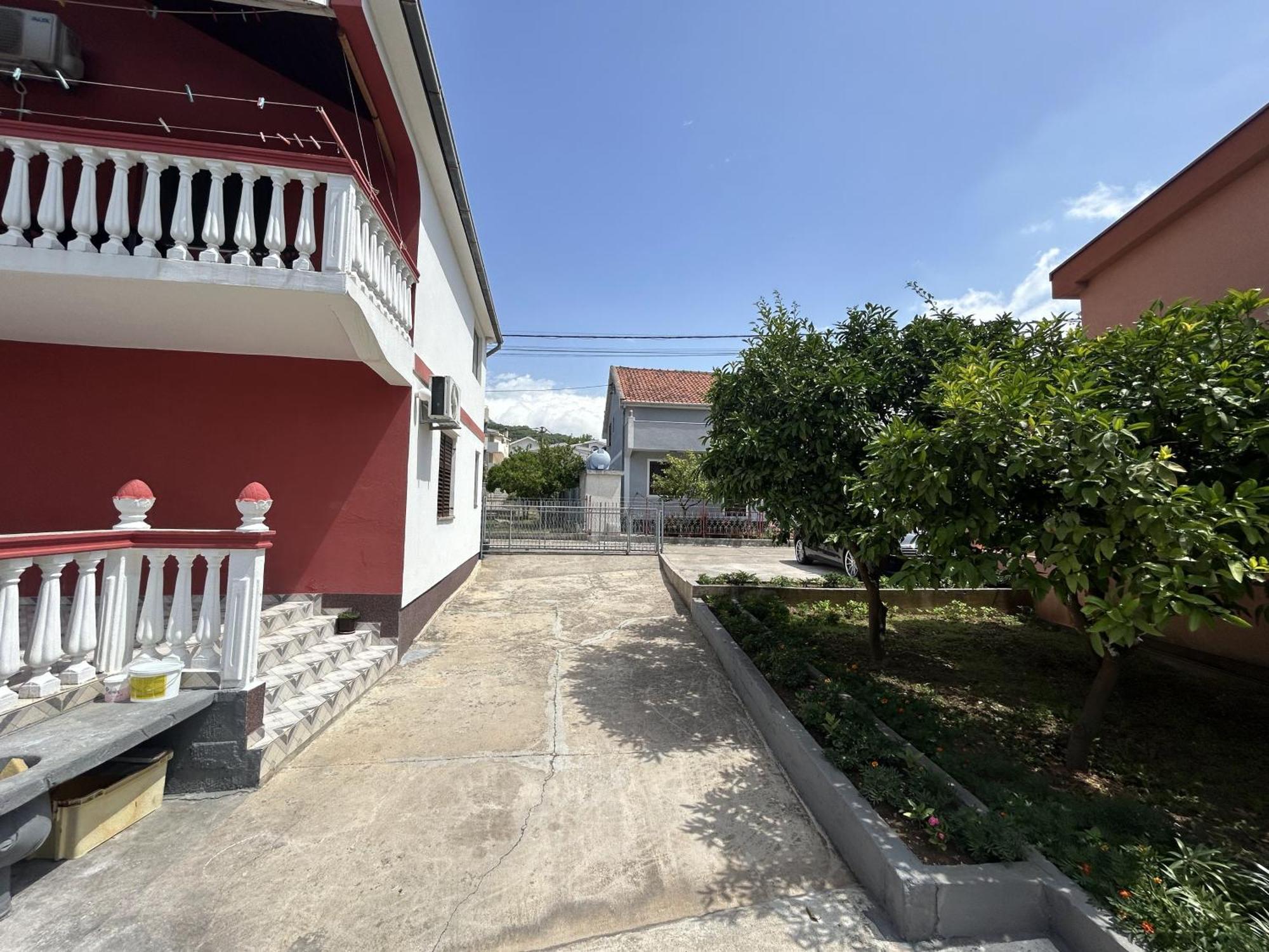 Apartments Todor Бар Екстер'єр фото