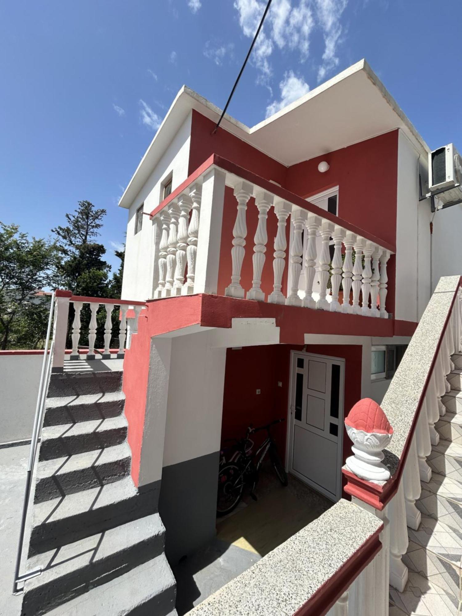 Apartments Todor Бар Екстер'єр фото